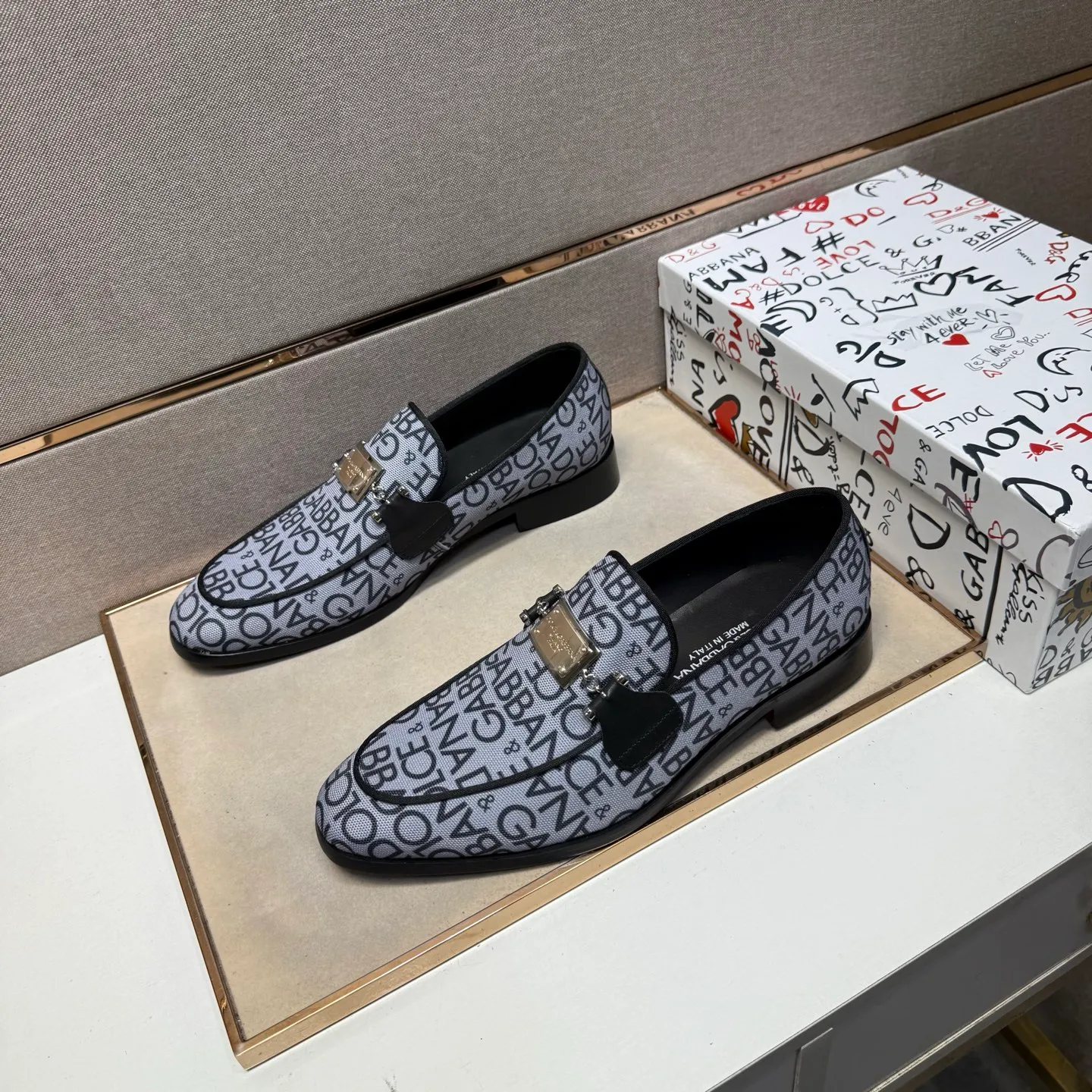 Men's men's shoes 💰pp520【DG～】Men's casual formal leather shoes 2025z cabinet sales simultaneously 🔶Size: 38-44#️⃣ 🔷1 color🔜The upper is made of cowhide stitching➕Cowhide lining, comfortable and breathable, sole: original comfortable, wear-resistant and non-slip outsole, ⚠️Real thing📱Photographed🎬The real thing is better📢📢📢